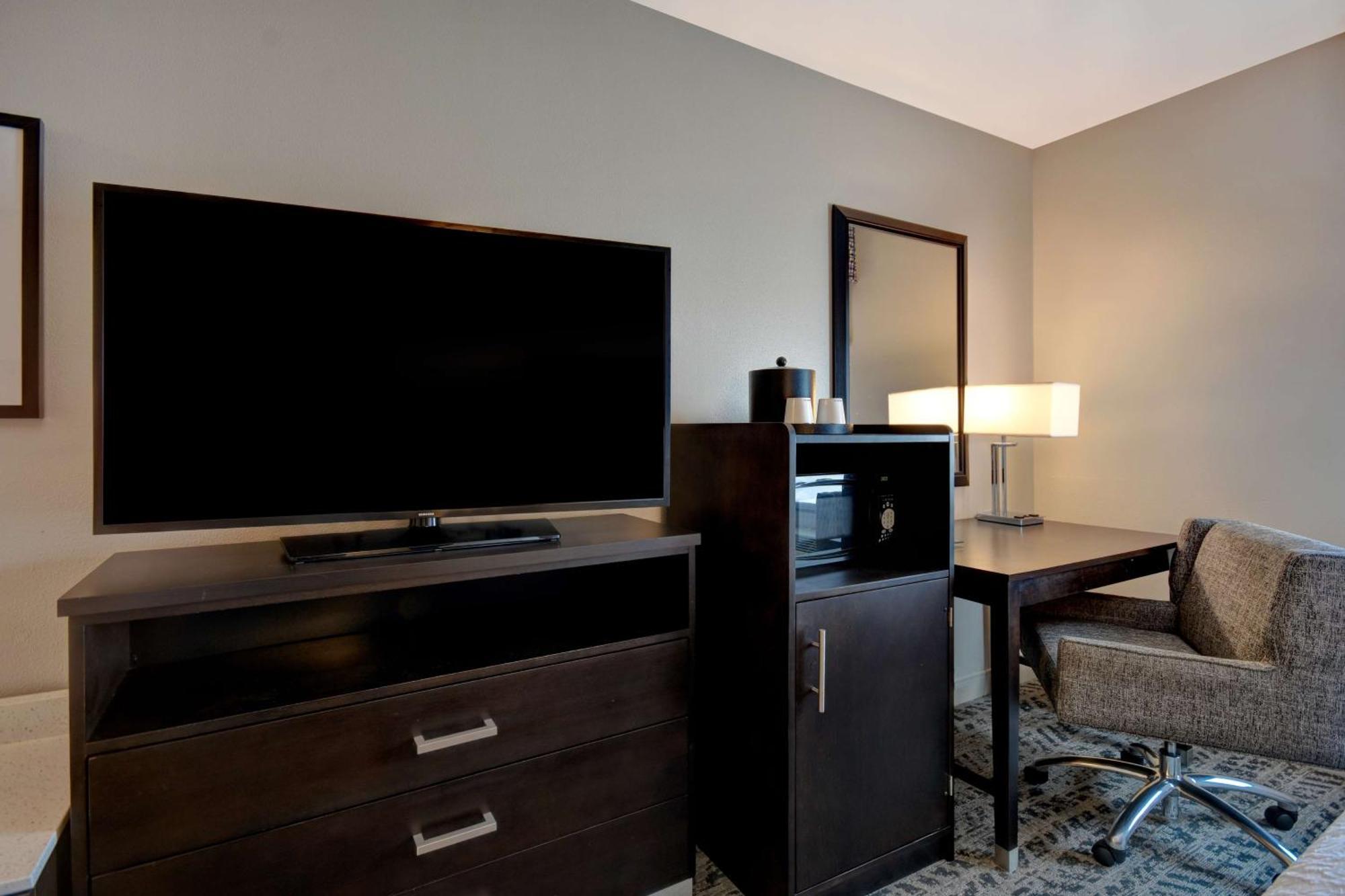Hampton Inn & Suites Columbia South Fort Meade Area Экстерьер фото