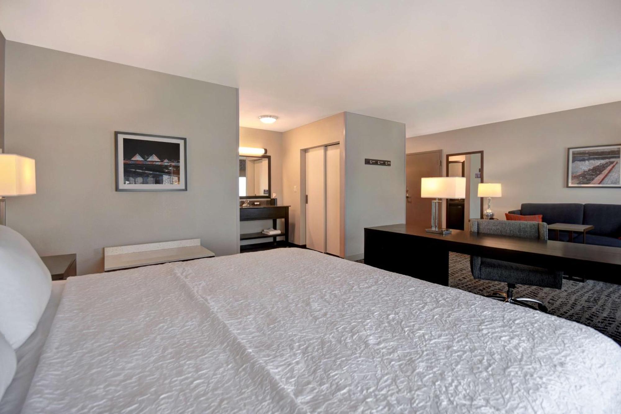 Hampton Inn & Suites Columbia South Fort Meade Area Экстерьер фото