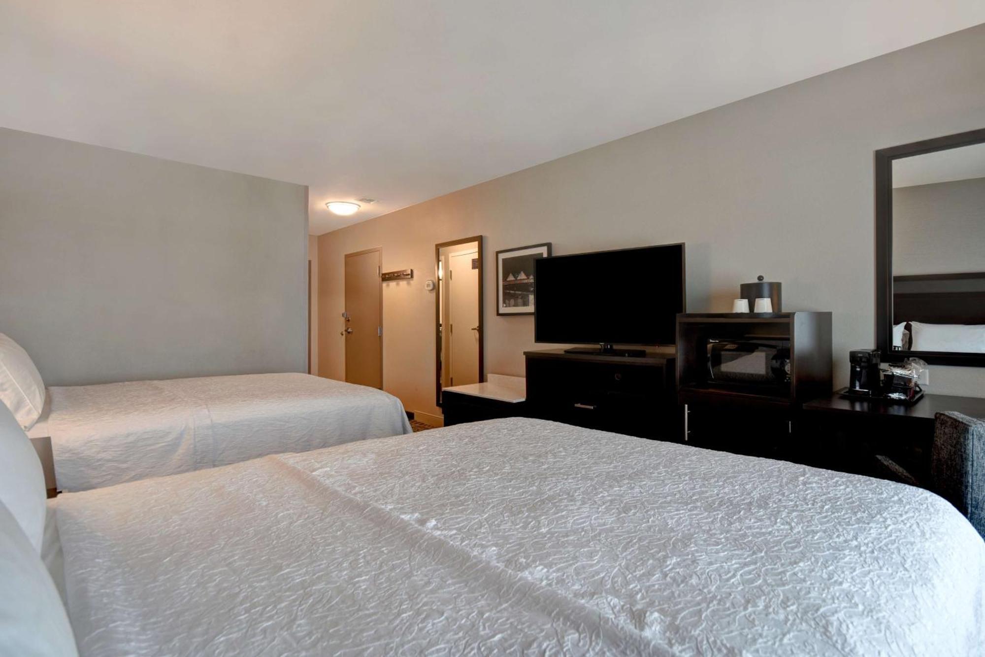 Hampton Inn & Suites Columbia South Fort Meade Area Экстерьер фото