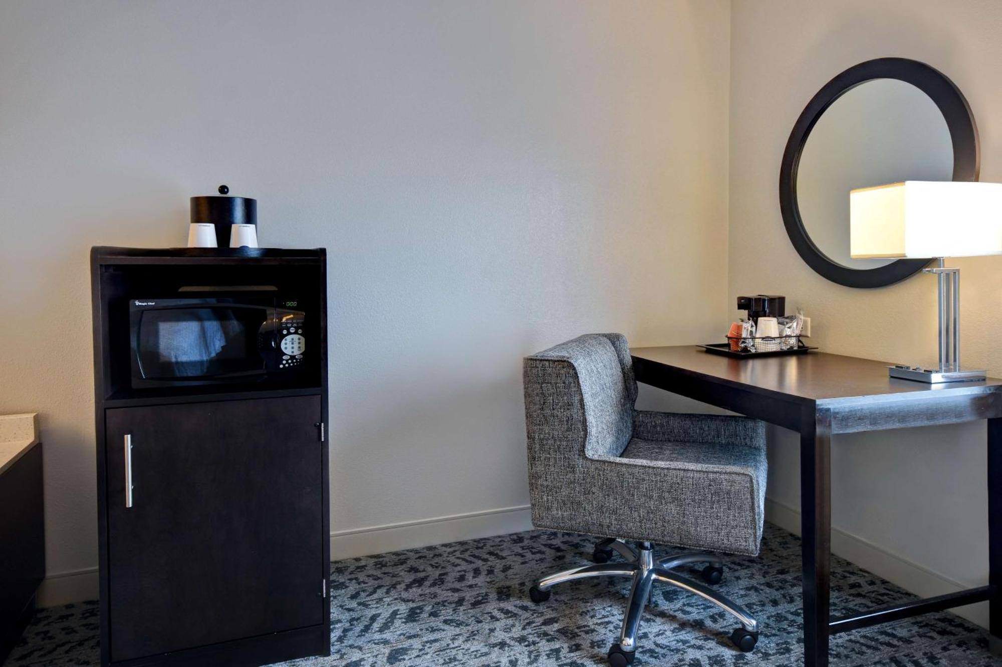 Hampton Inn & Suites Columbia South Fort Meade Area Экстерьер фото