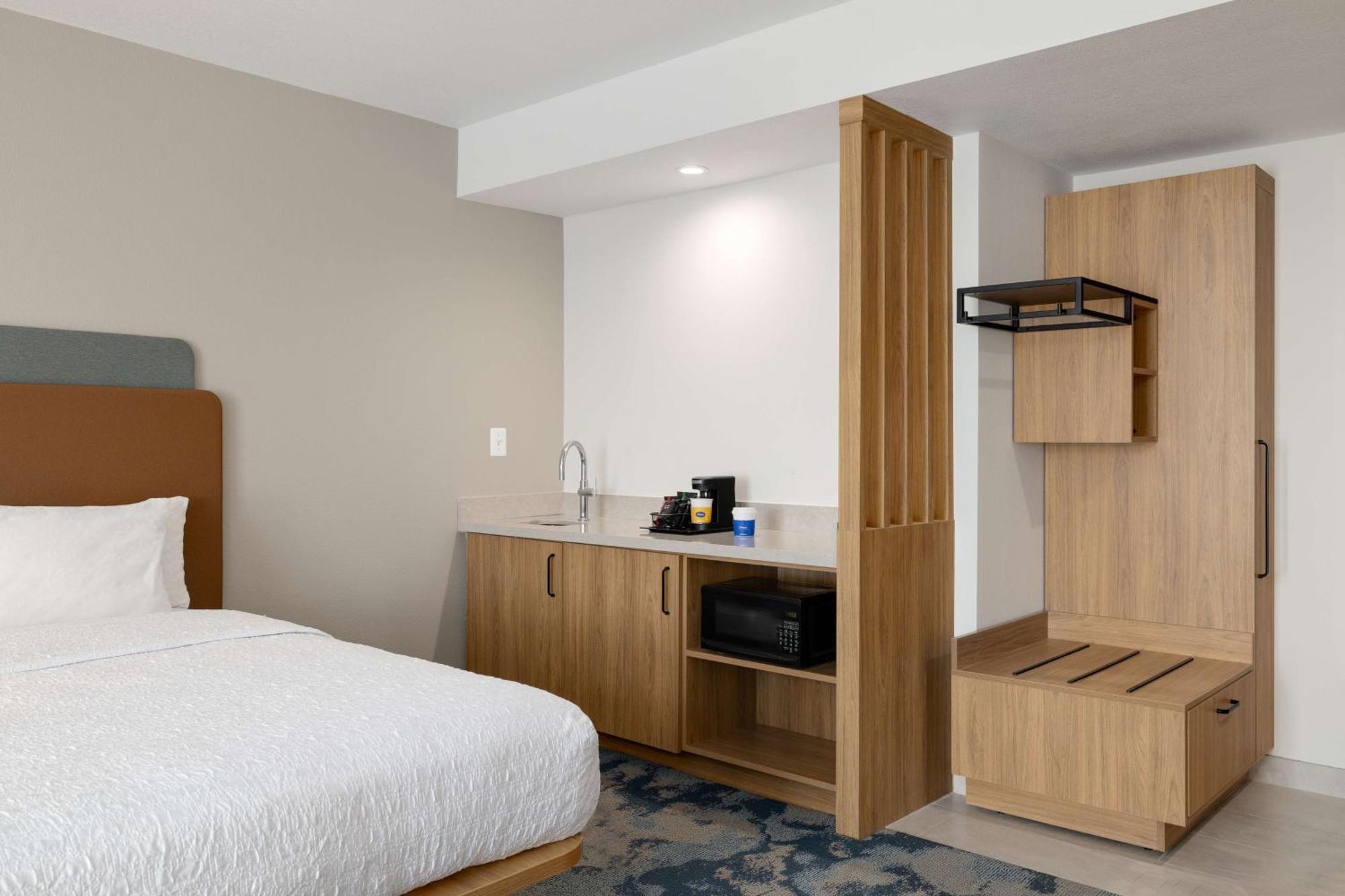 Hampton Inn & Suites Columbia South Fort Meade Area Экстерьер фото