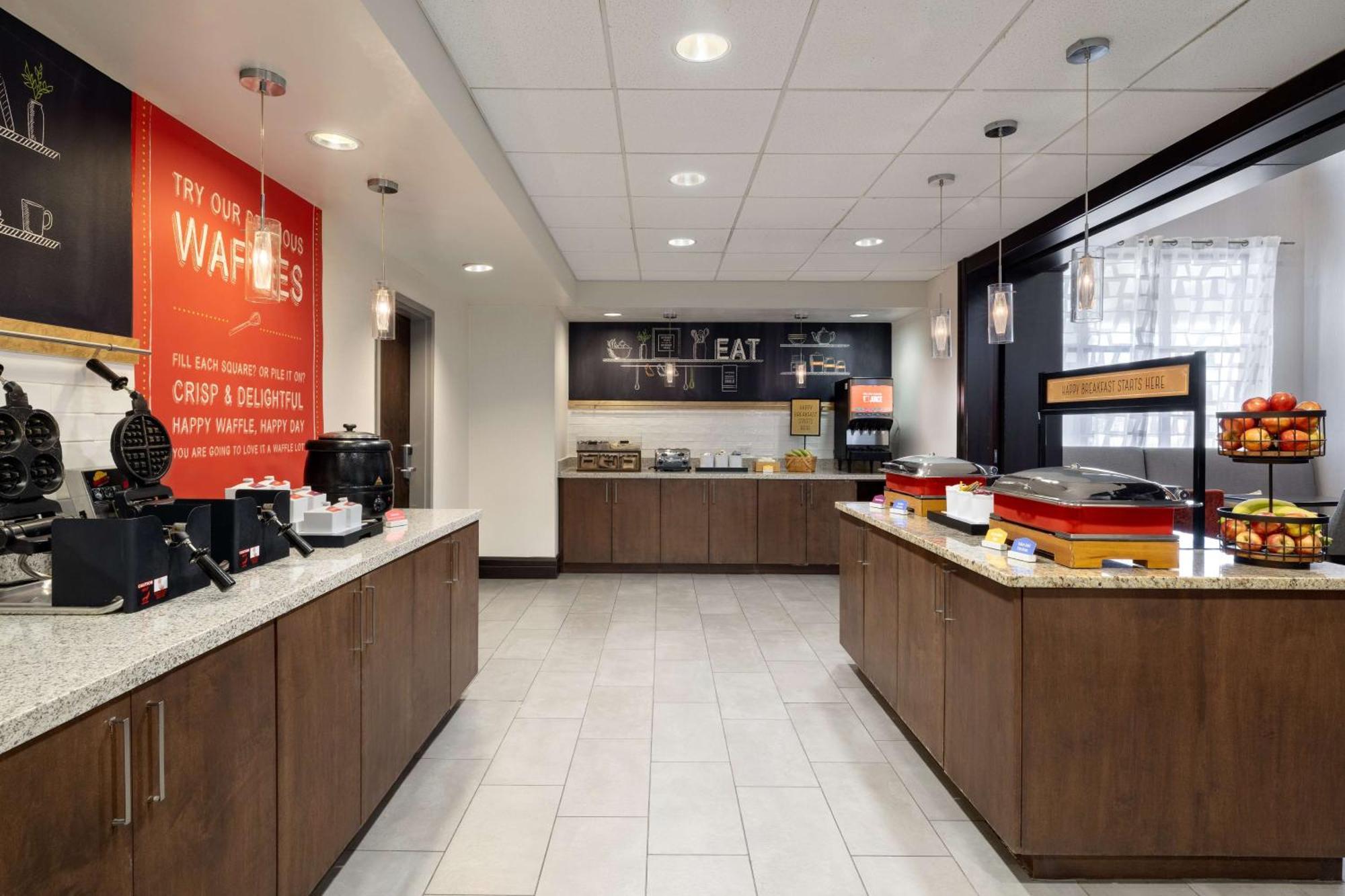 Hampton Inn & Suites Columbia South Fort Meade Area Экстерьер фото